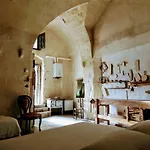 Cave Sassi Gasthuis 3*