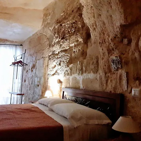 Cave Sassi Affittacamere Matera