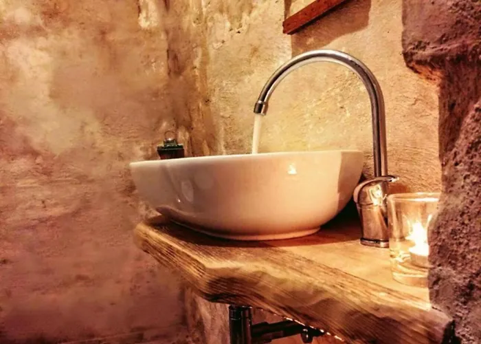 Cave Sassi 3* Матера