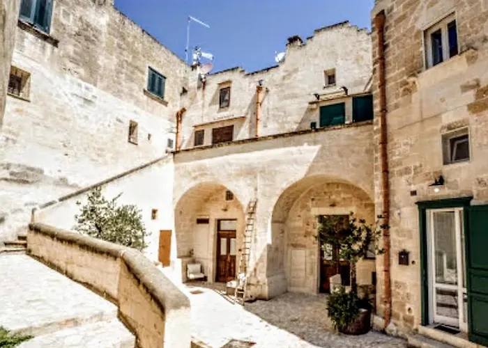 Гостевой дом Cave Sassi 3*