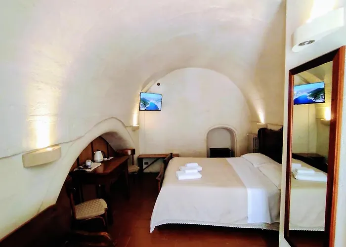 Гостевой дом Cave Sassi 3*