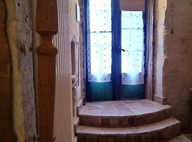 Cave Sassi Affittacamere