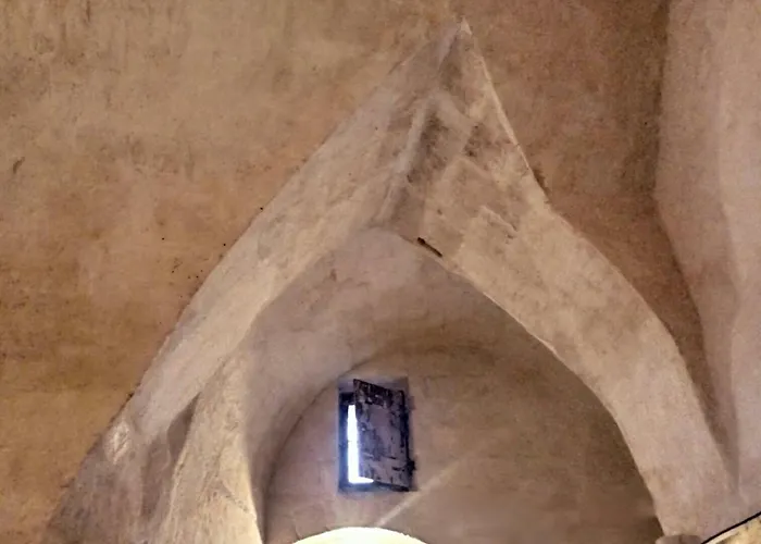 Cave Sassi Affittacamere