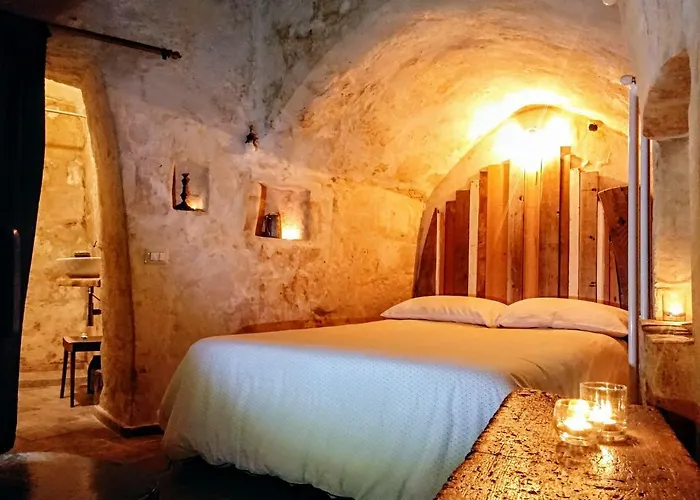 Cave Sassi Affittacamere 3*