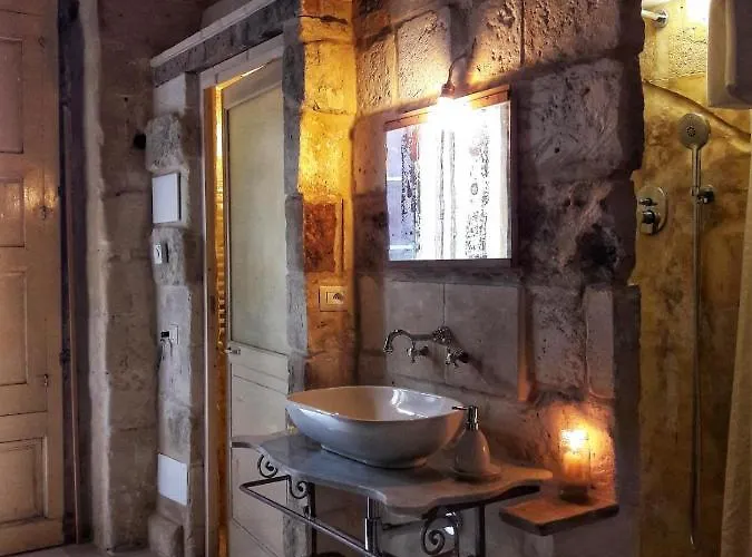 Cave Sassi 3* Матера